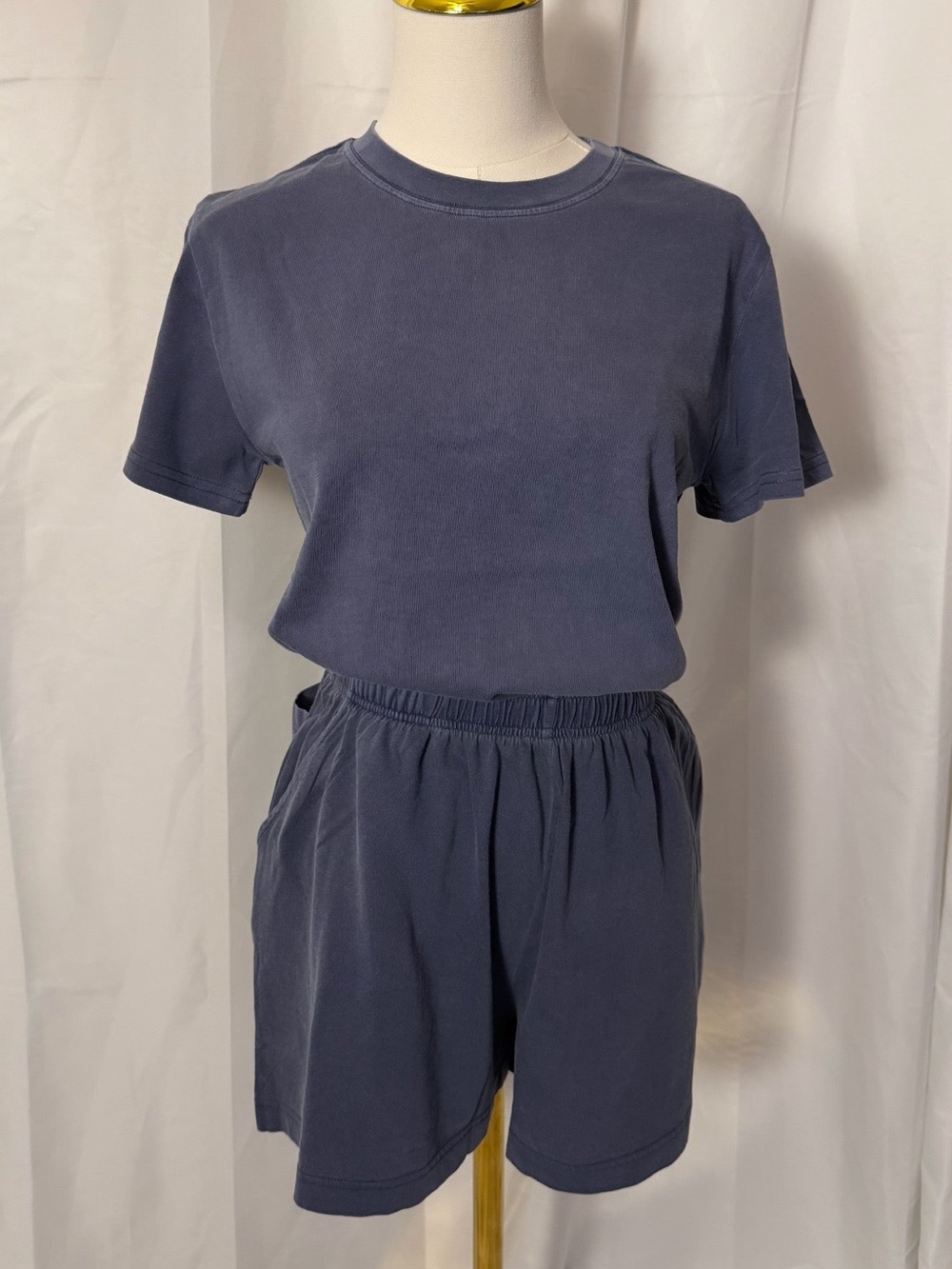 Women's Short Sleeve Tee and Elastic Waist Shorts Set - Slate Blue